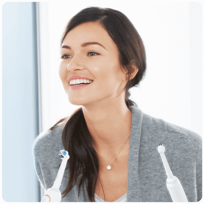 Oral B Pro 750 3D White Ηλεκτρική Οδοντόβουρτσα για Φυσικά πιο Λευκά Δόντια & Δώρο Θήκη Ταξιδιού, Ροζ Χρώμα - 3