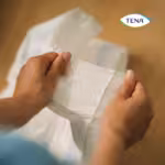 Tena Πάνες Ενηλίκων Proskin Slip Plus Small (56-85 εκ) Μηνιαια Συσκευασία 90τεμ (3*30τεμ) - 3
